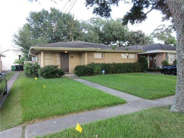 745 MELODY Drive, Metairie, LA 70002