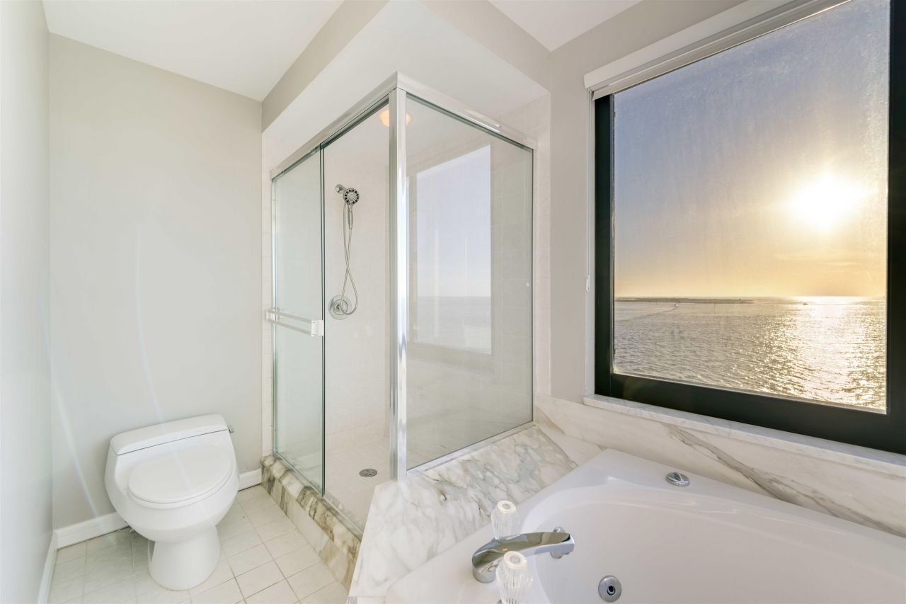 645 La Peninsula Blvd, Unit 645, Naples, FL 34113 Photo