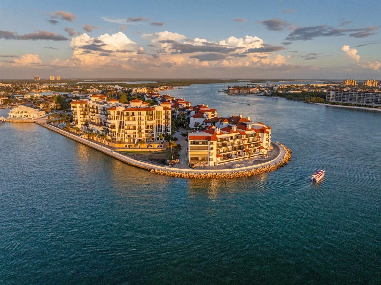 645 La Peninsula Blvd, Unit 645, Naples, FL 34113 Photo