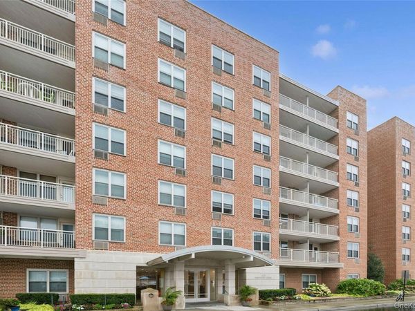 410 E Broadway, Unit 6V, Long Beach, NY 11561