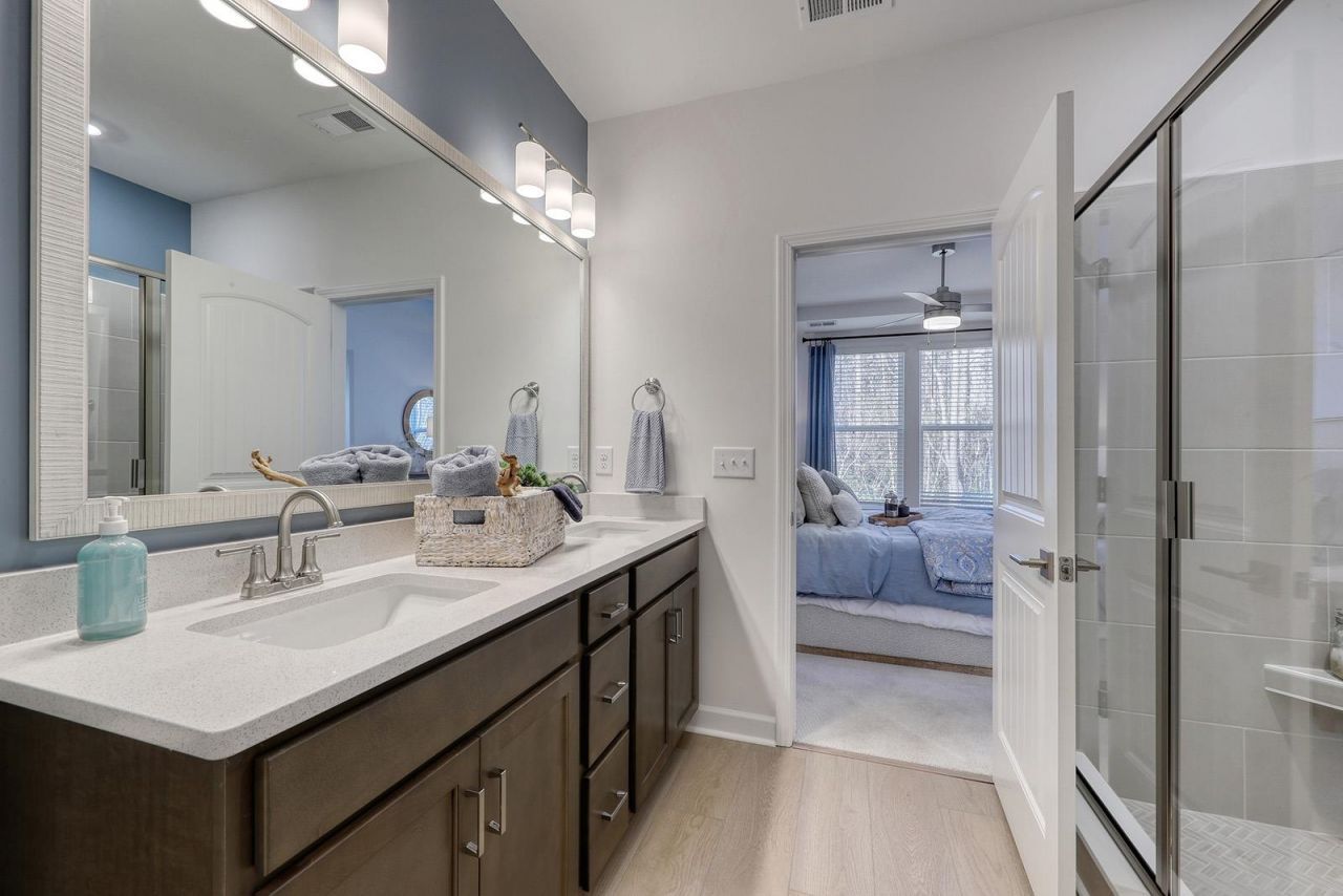 471 Ireland Way Photo 20