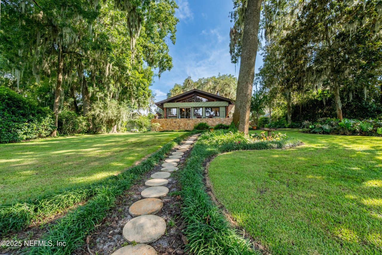 8166 Alderman Road, Melrose, FL 32666 Photo