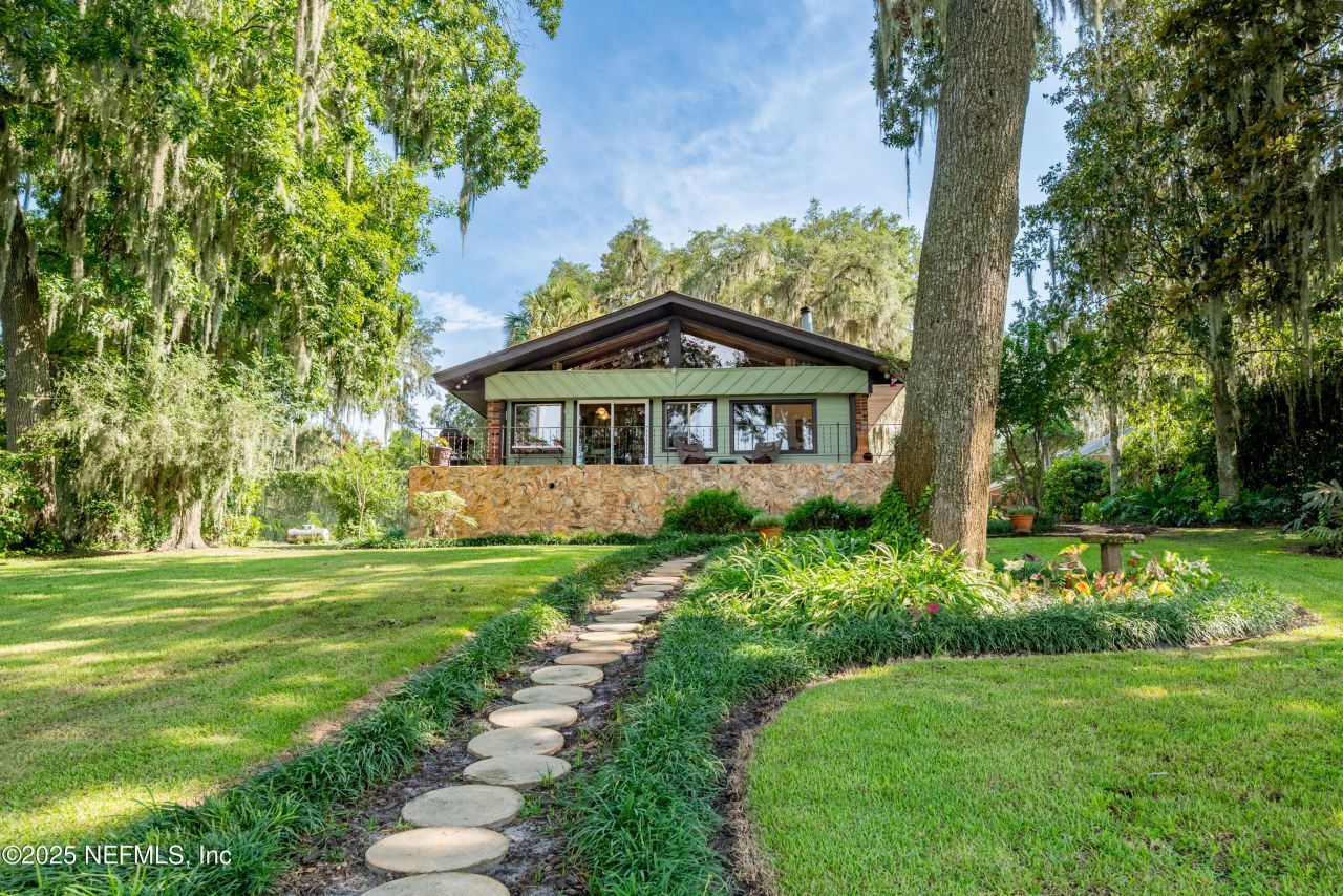 8166 Alderman Road, Melrose, FL 32666 Photo