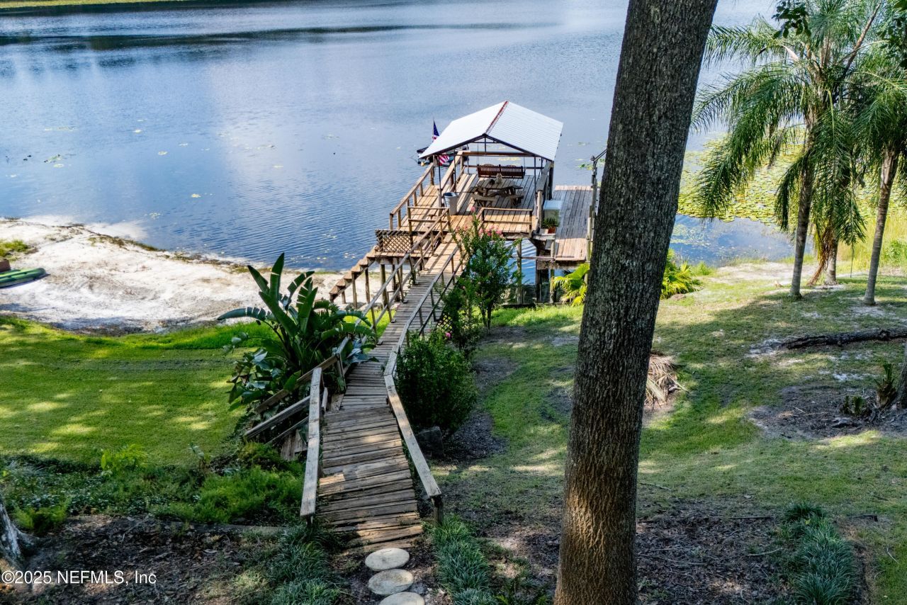 8166 Alderman Road, Melrose, FL 32666 Photo