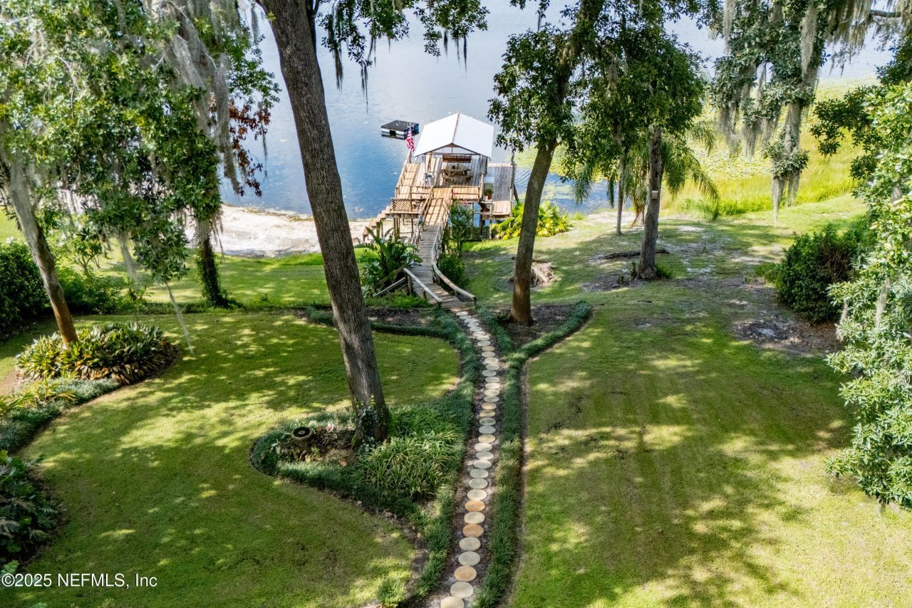 8166 Alderman Road, Melrose, FL 32666 Photo