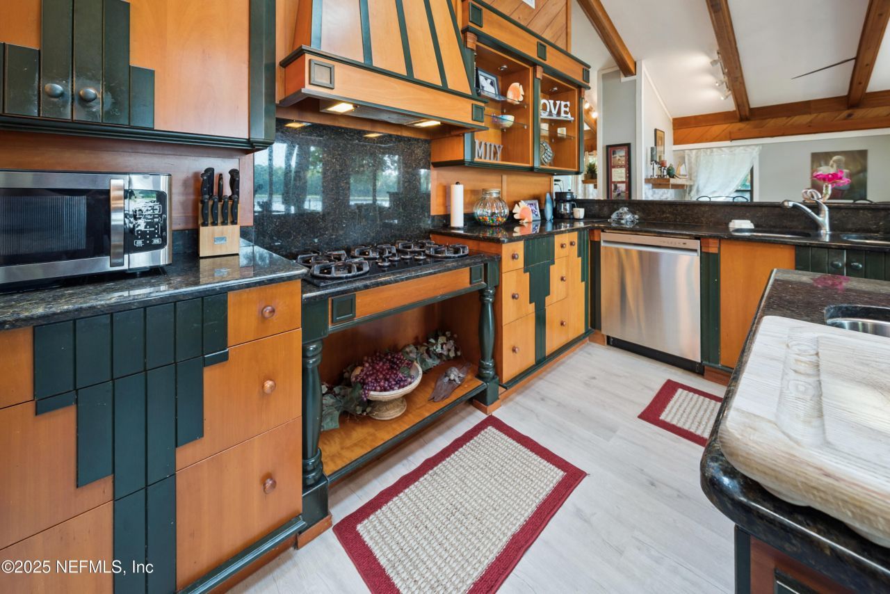 8166 Alderman Road, Melrose, FL 32666 Photo