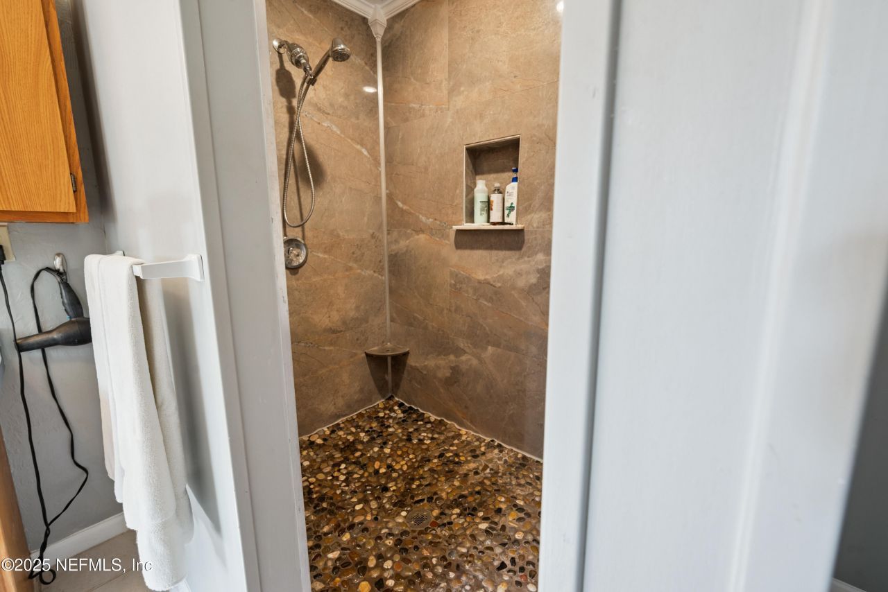 8166 Alderman Road, Melrose, FL 32666 Photo