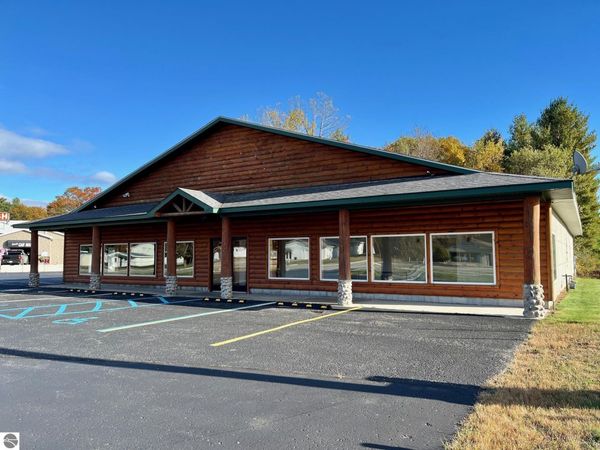 1730 US-23 E, East Tawas, MI 48730