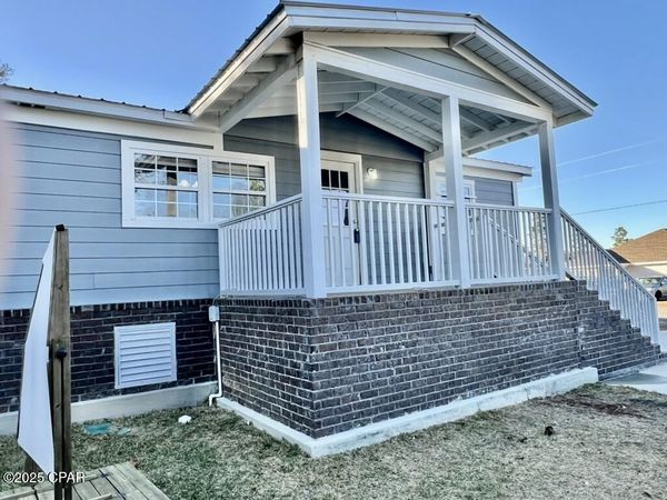 115 Rembrandt Circle, Defuniak Springs, FL 32433