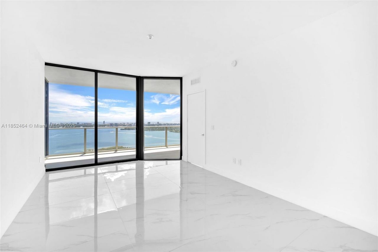 700 NE 24th St, Unit 4507, Miami, FL 33137 Photo