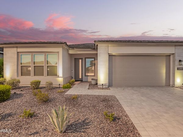 9533 E SOLINA Avenue, Mesa, AZ 85212
