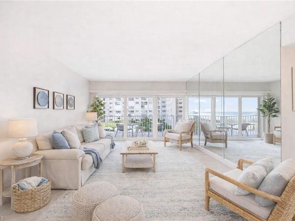 3443 Gulf Shore BLVD N, Unit 314, NAPLES, FL 34103