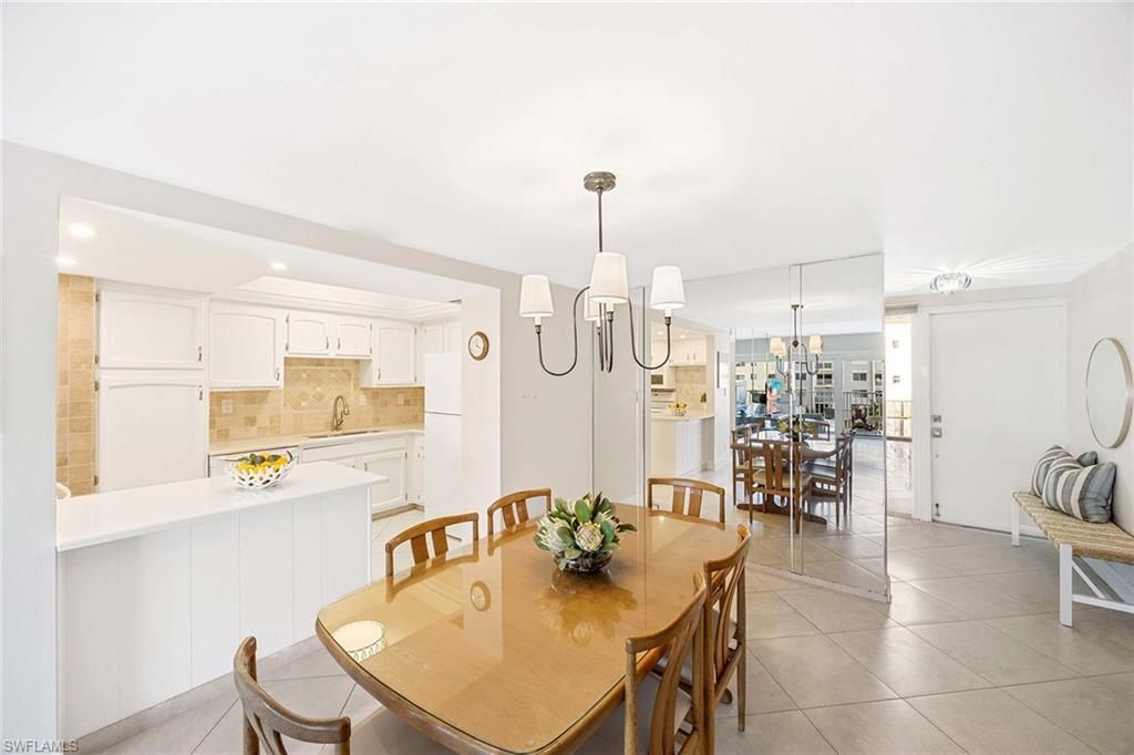 3443 Gulf Shore Blvd N, Unit 314, Naples, FL 34103 Photo