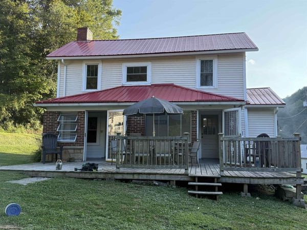 223 Dudley Fork Road, Mannington, WV 26582