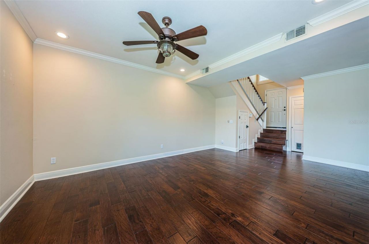 4916 Milano Court Ne, Saint Petersburg, FL 33703 Photo