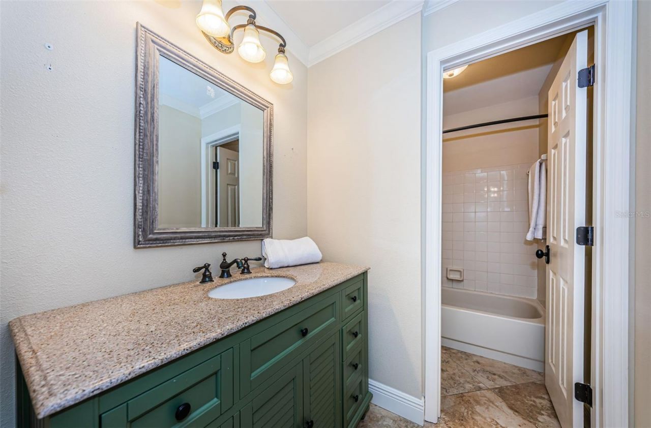 4916 Milano Court Ne, Saint Petersburg, FL 33703 Photo