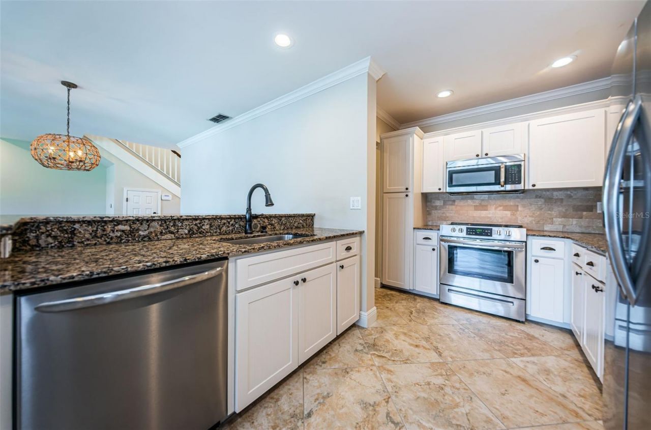 4916 Milano Court Ne, Saint Petersburg, FL 33703 Photo