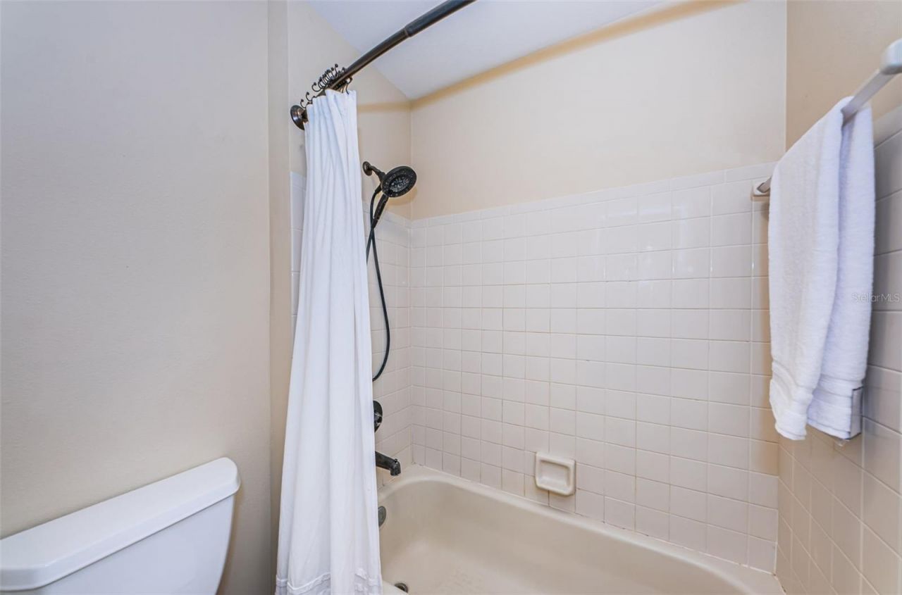 4916 Milano Court Ne, Saint Petersburg, FL 33703 Photo