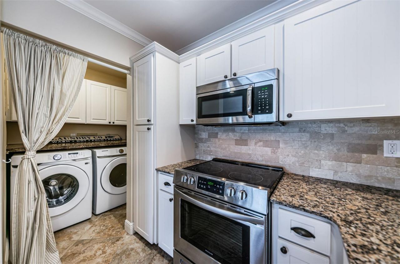 4916 Milano Court Ne, Saint Petersburg, FL 33703 Photo