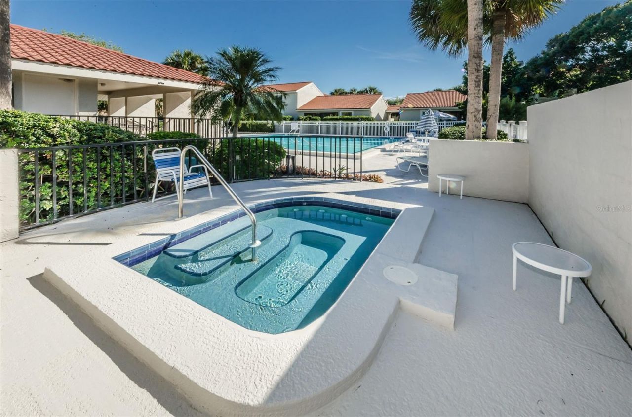 4916 Milano Court Ne, Saint Petersburg, FL 33703 Photo