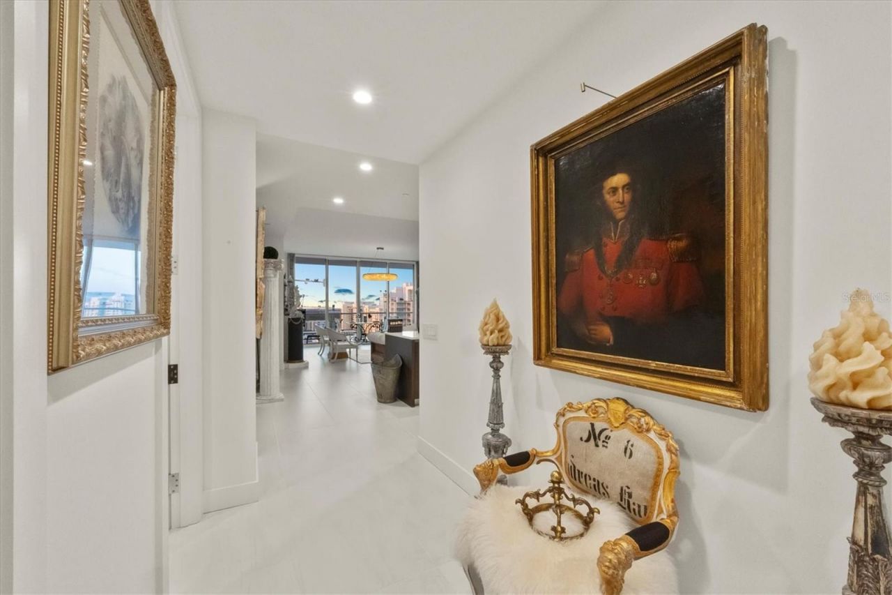 301 Quay Commons, Unit 1704, Sarasota, FL 34236 Photo