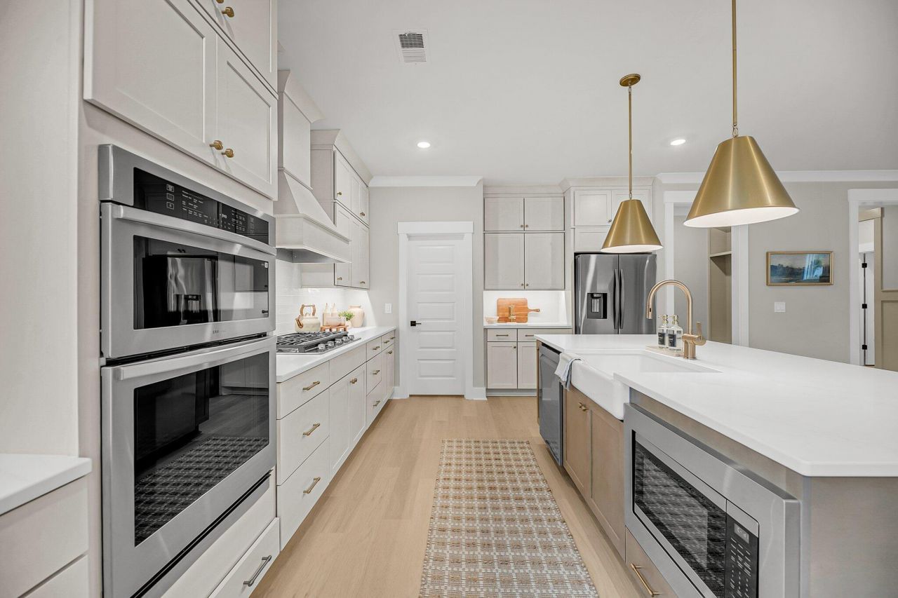 7000 Connor Court Photo 18