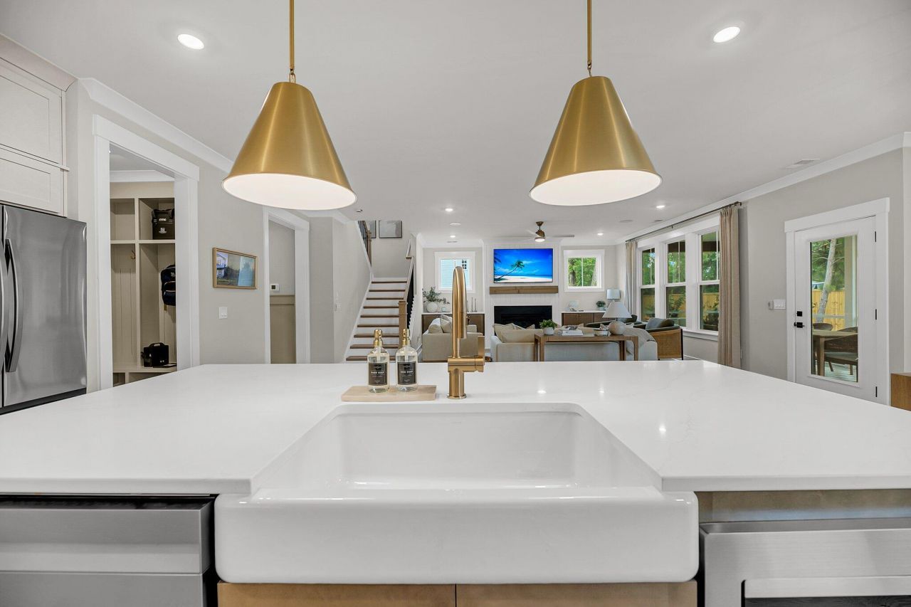 7000 Connor Court Photo 21