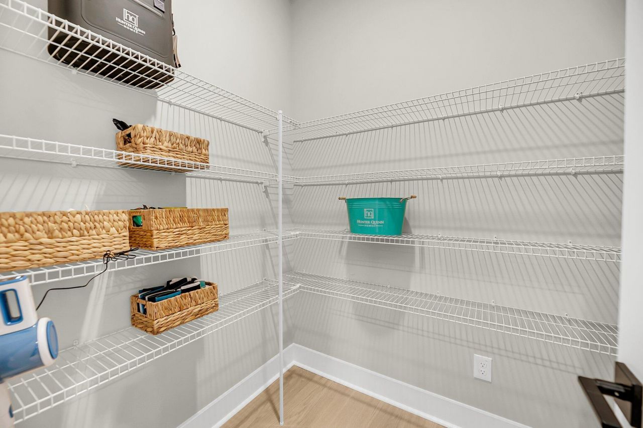 7000 Connor Court Photo 25