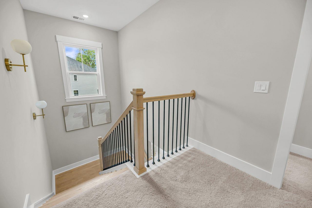 7000 Connor Court Photo 37