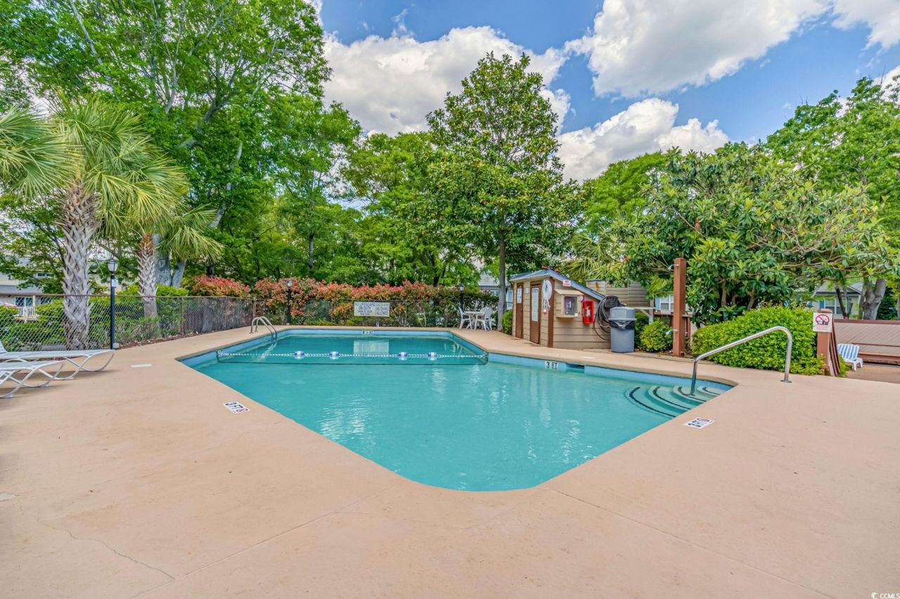 223 Maison Dr. Photo 31