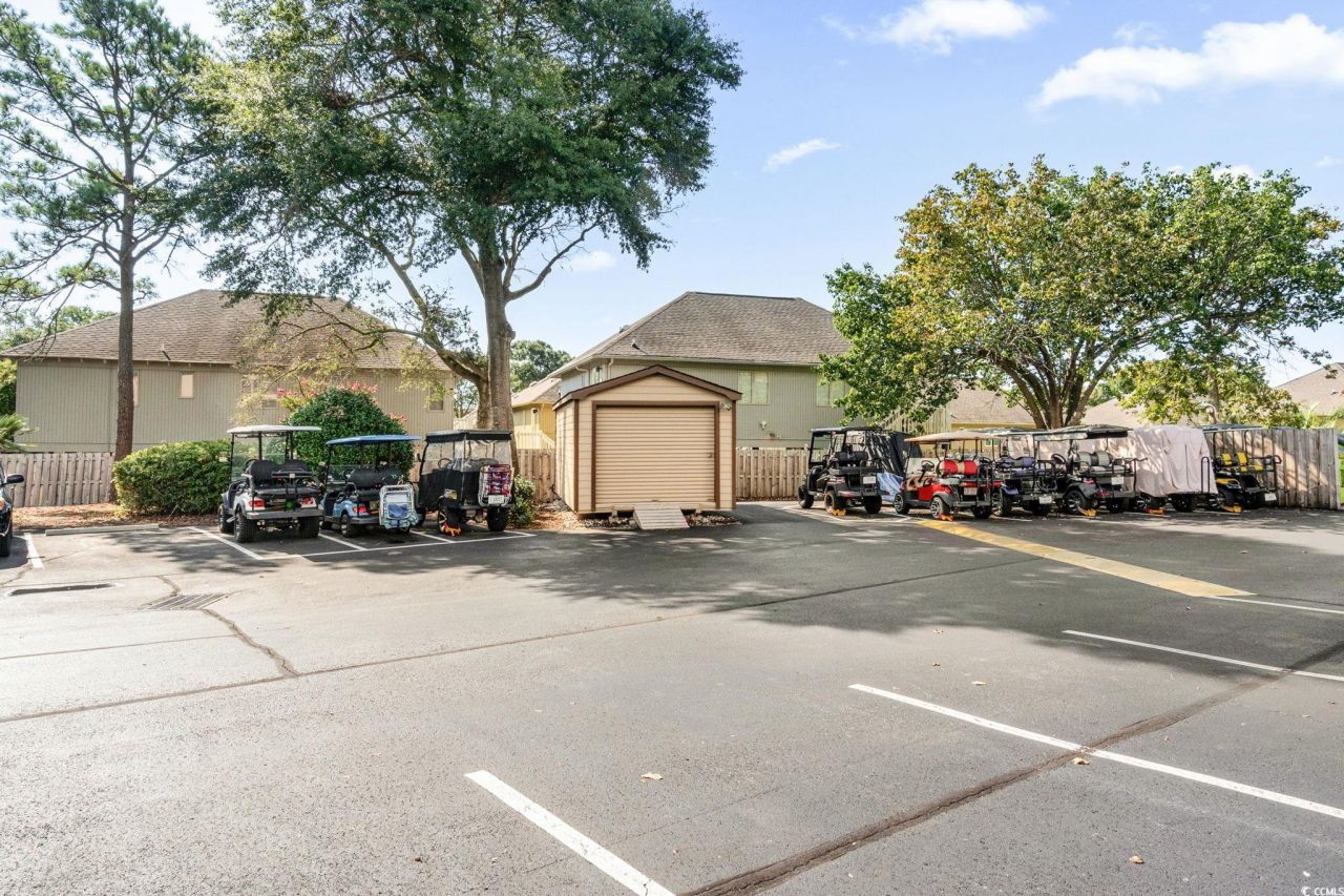 223 Maison Dr. Photo 38