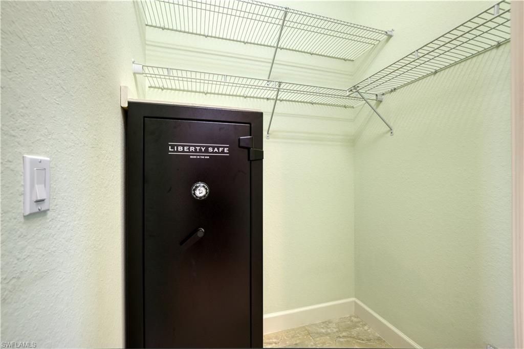 1826 SE 15th Ter, Cape Coral, FL 33990 Photo