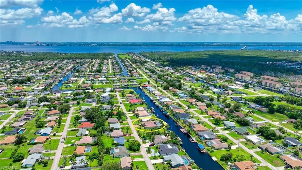 1826 SE 15th Ter, Cape Coral, FL 33990 Photo