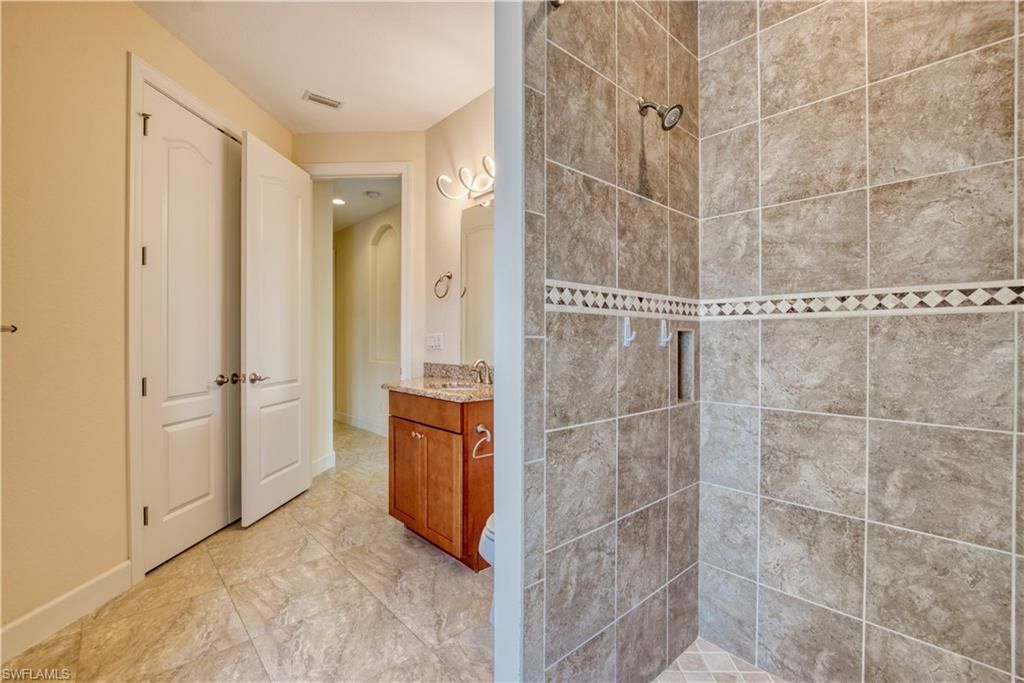 1826 SE 15th Ter, Cape Coral, FL 33990 Photo