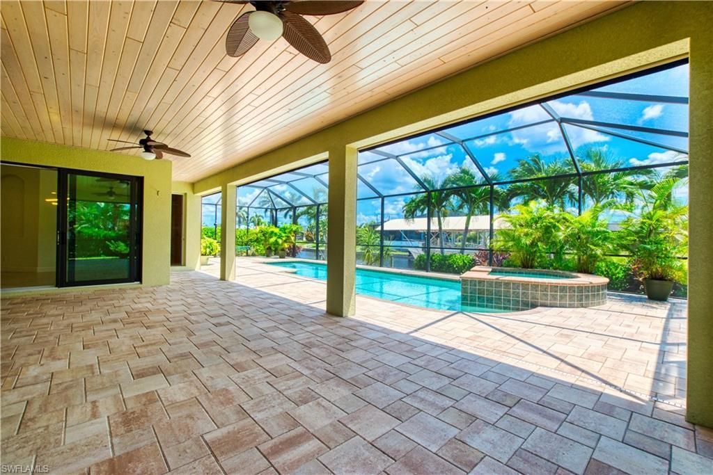 1826 SE 15th Ter, Cape Coral, FL 33990 Photo