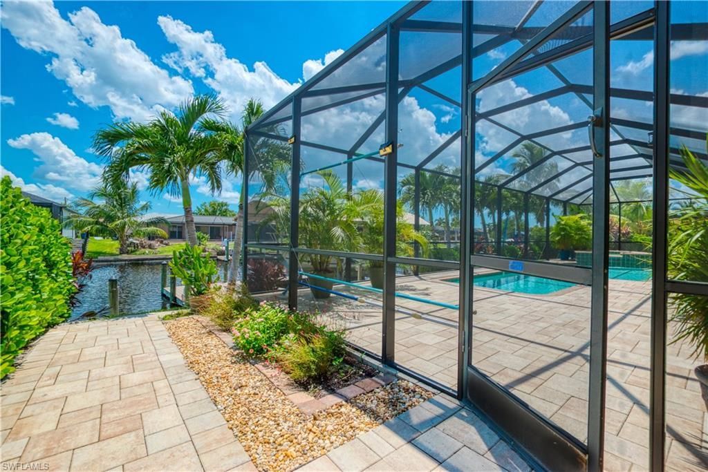 1826 SE 15th Ter, Cape Coral, FL 33990 Photo