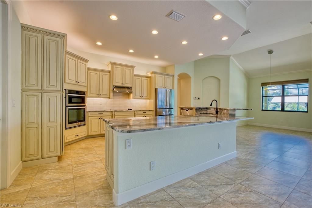 1826 SE 15th Ter, Cape Coral, FL 33990 Photo