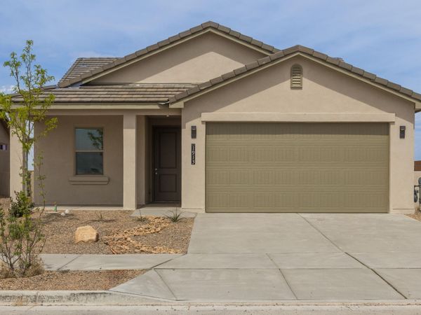 1913 Pena Avenue SE, Albuquerque, NM 87105