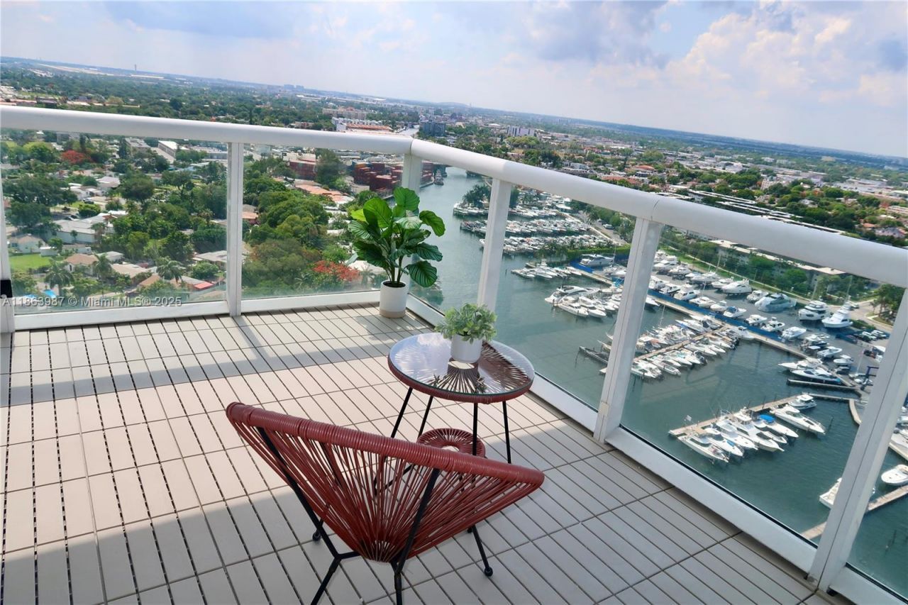 1861 NW S River Dr, Unit 2505, Miami, FL 33125 Photo