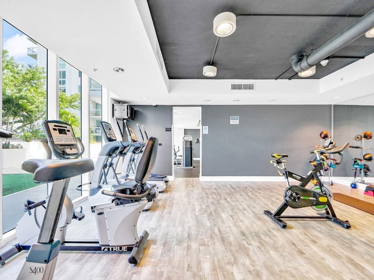 1861 NW S River Dr, Unit 2505, Miami, FL 33125 Photo