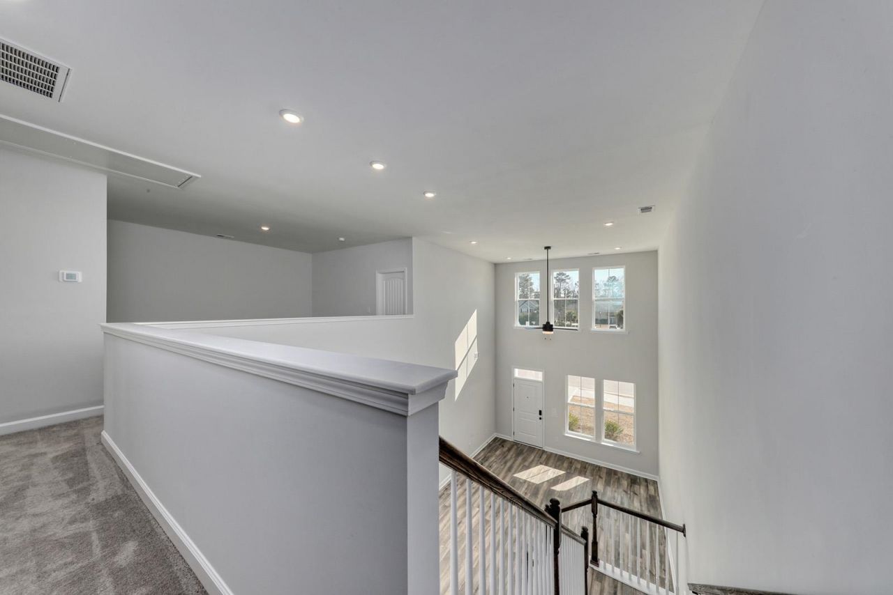 240 Layla Way Photo 20