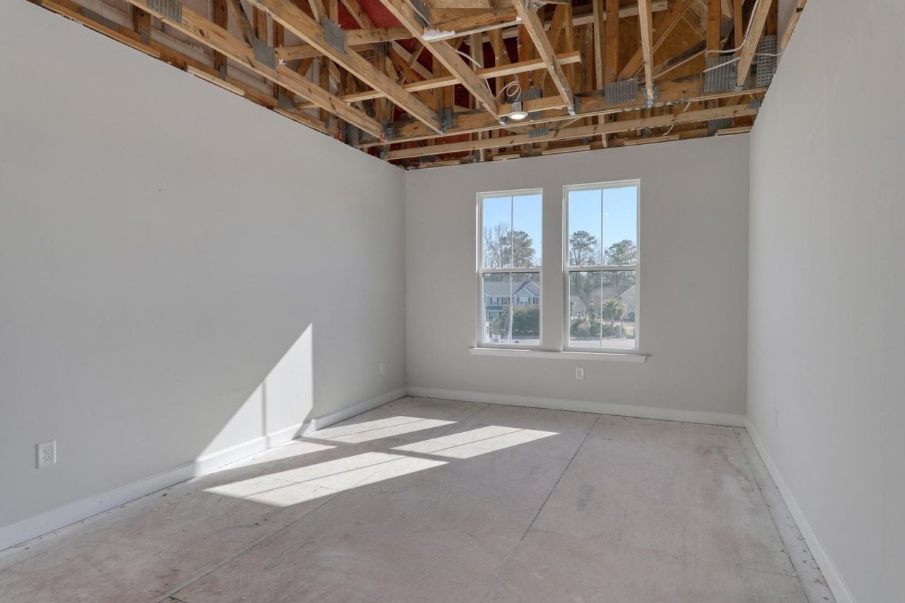 240 Layla Way Photo 29