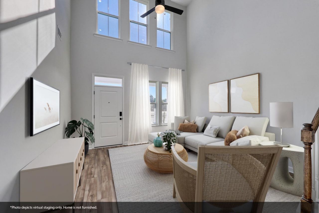 240 Layla Way Photo 31