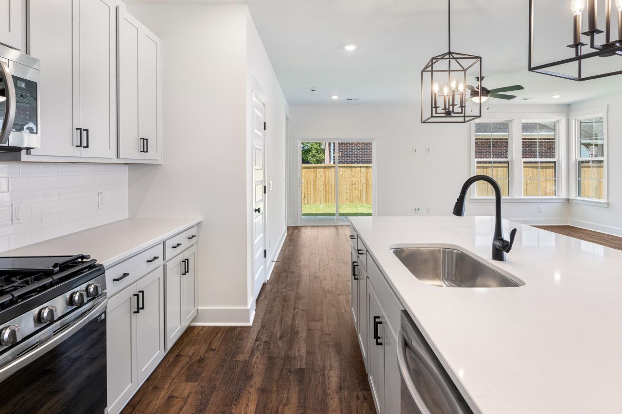 8000 Connor Court Photo 16