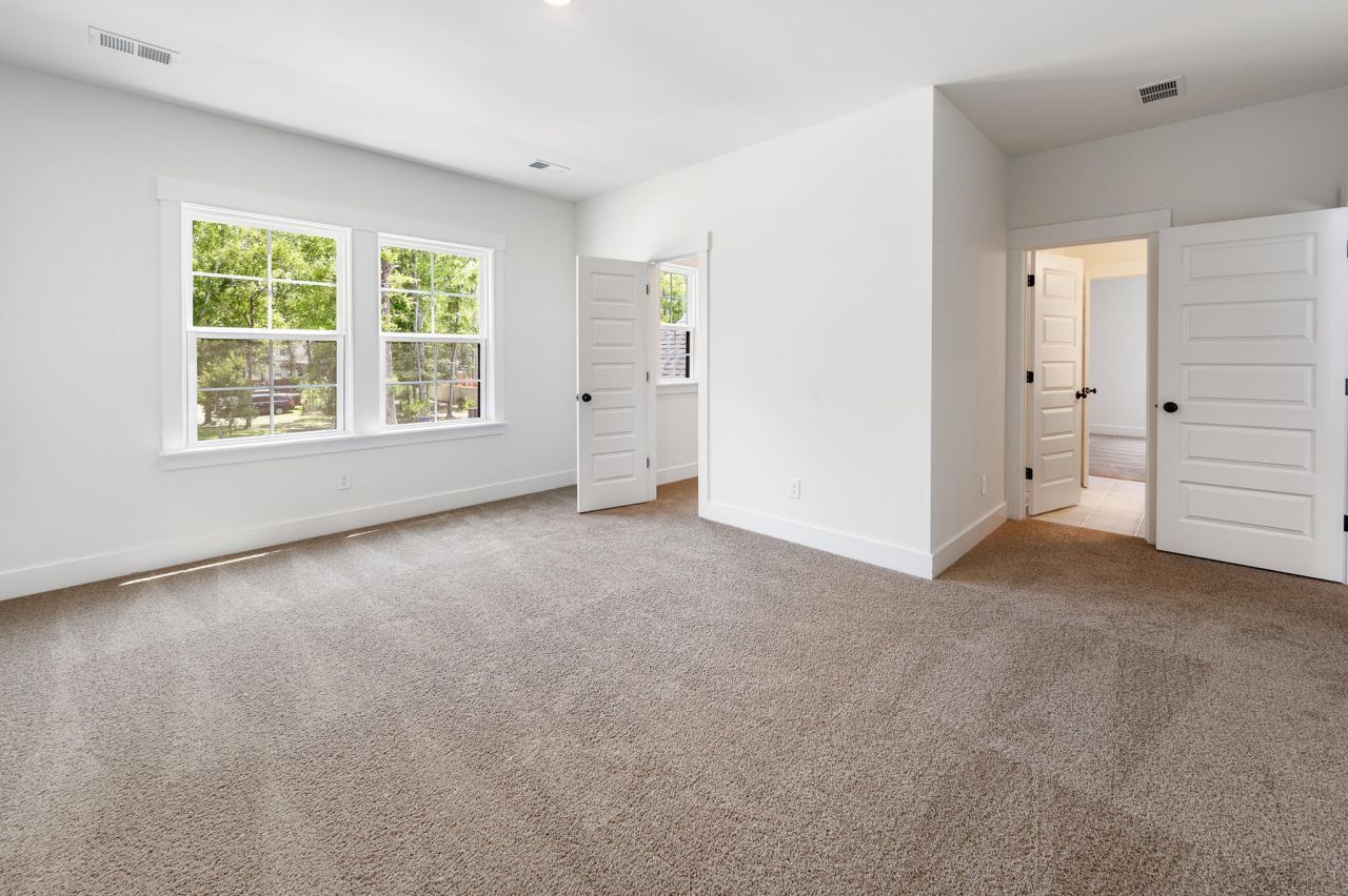 8000 Connor Court Photo 29