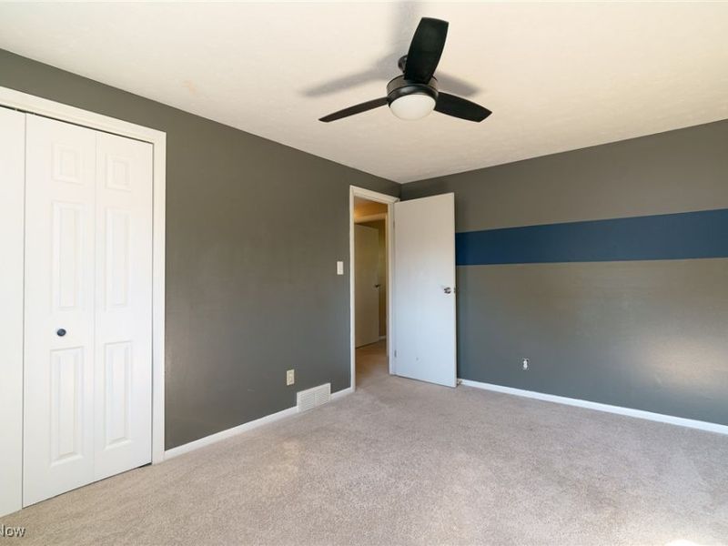 6650 Parkgate Oval, Seven Hills, OH 44131 Photo 14