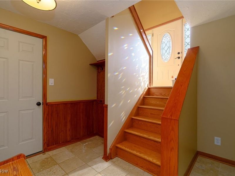 6650 Parkgate Oval, Seven Hills, OH 44131 Photo 17