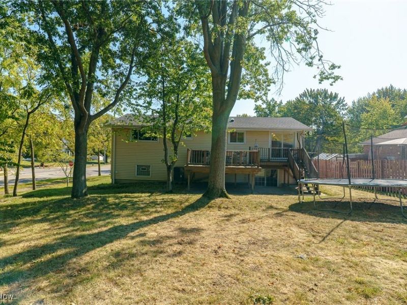 6650 Parkgate Oval, Seven Hills, OH 44131 Photo 27