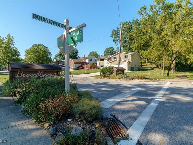 6650 Parkgate Oval, Seven Hills, OH 44131 Photo 31