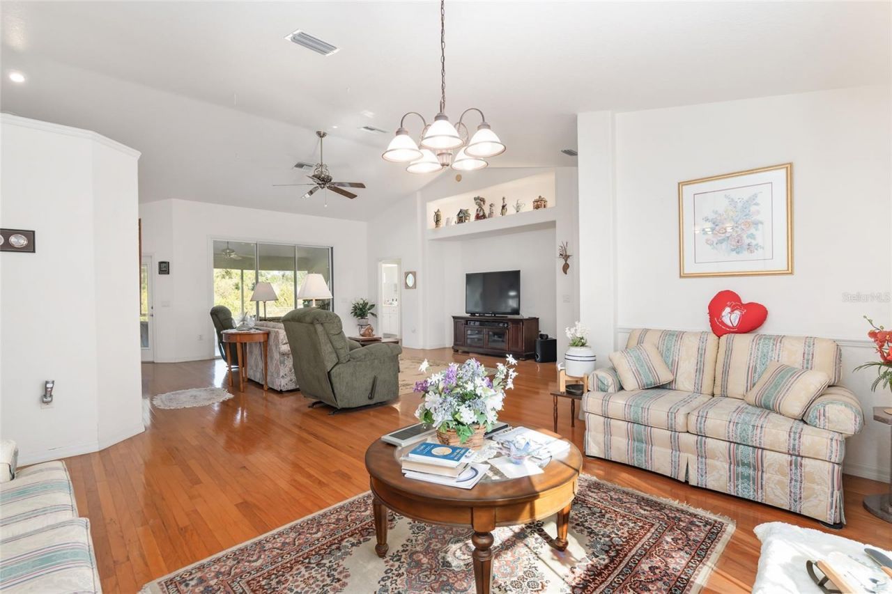 999 NE 120 Place, Ocala, FL 34479 Photo
